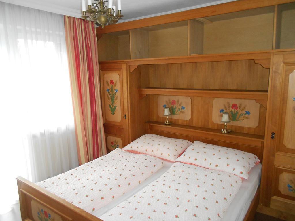 Ferienwohnung Fred Hollersbach im Pinzgau Pokoj fotografie